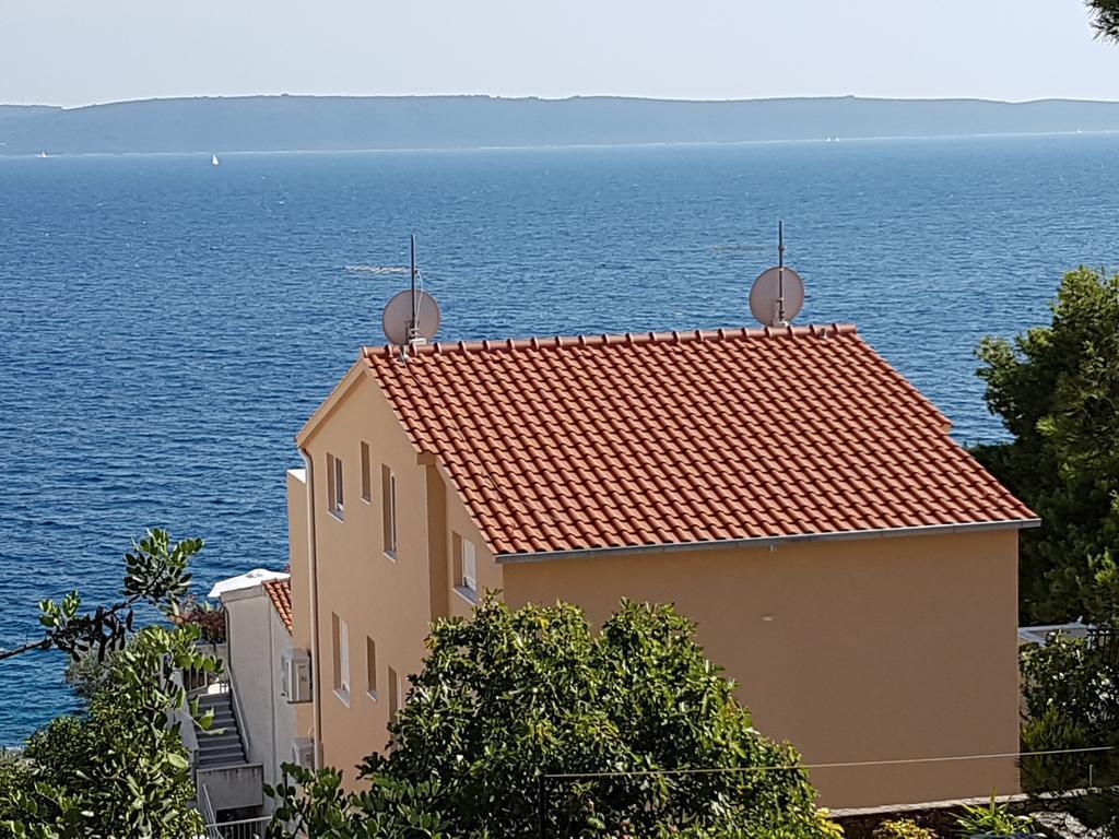 Apartments Amneris Trogir Exteriör bild